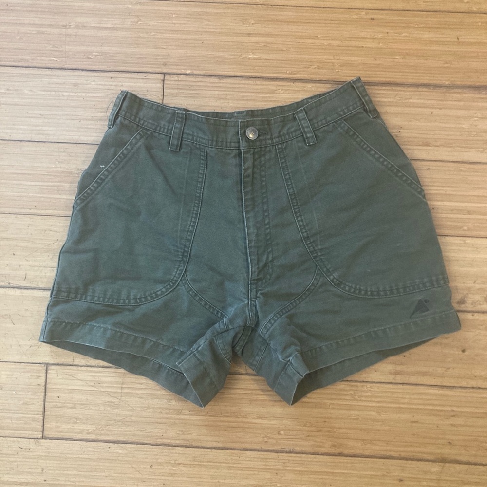 Vintage eastern mountain sports shorts